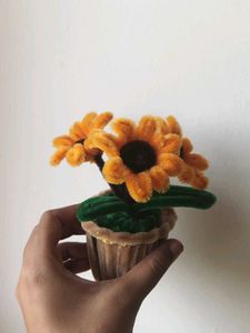 Cute Pipe Cleaner Sunflower Pot