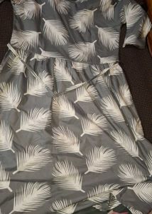 Stylish Grey Leaf Print Kurta