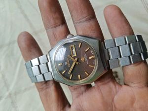 vintage Ricoh Watch - Classic Style