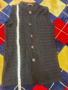 Sleeveless Knit Button Vest sweater