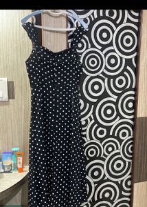 Shein Slit Leg Chic Polka Dot Black Dress