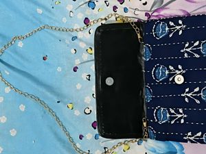 Chic Floral Print Clutch Bag