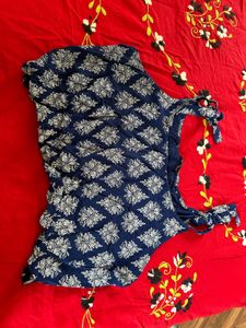 Navy Blue Printed Crop Top