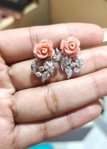 7 Pairs Of Earrings