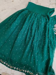 Green hand work garara Suit😍