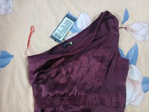 Elegant One-Shoulder Satin Dress