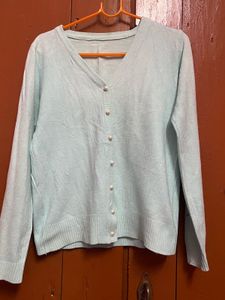 V-neck Cardigan