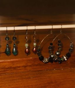 pack of 4 Assorted Beaded Earrings Set