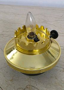 Battery operated lamp