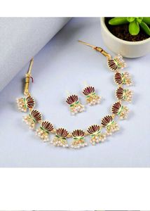 Elegant Lotus Necklace &amp; Earring Set
