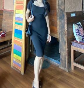 Black half Sleeve Dress