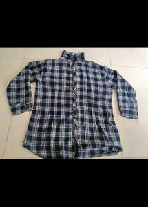 Stylish Blue Plaid Button-Up Shirt