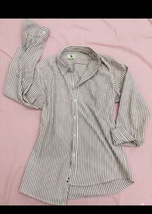 y2k striped shirt