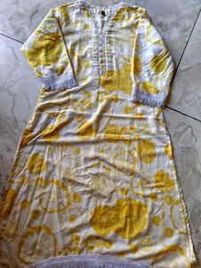 combo of Yellow Floral pakistani Print Kurta set w