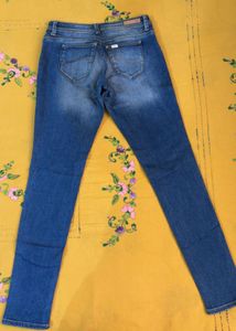 Lee Jeans