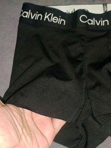 Calvin Klein ice -silk  Black