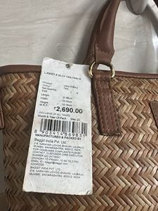 Stylish Woven Handbag