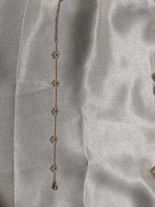 Delicate Flower Chain Anklet