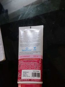 Mamaearth Beetroot Face Wash