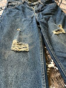 Distressed Wide Leg Jeans