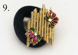 Elegant Pearl &amp; Gold Hair Tie