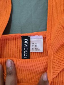H&amp;M Neon Orange Ribbed Crop Top