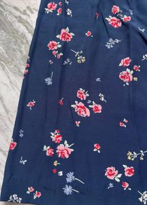 Floral Print Button-Up Midi Skirt