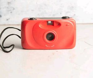 vintage focus free 33 mm cams