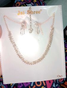 Pack of 2 necklaces Sets