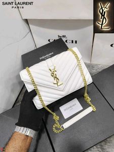 YSL CASSANDRE ENVELOPE CHAIN SLING* WD BOX