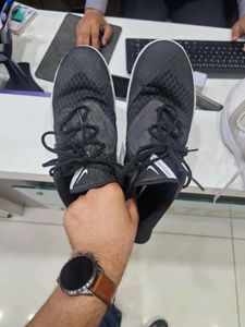 Nike White Sports Shoes