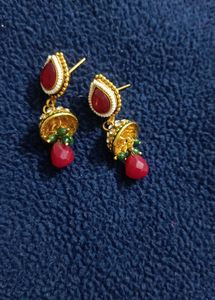 Beautiful Meroon Colour Crystal Set