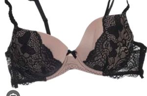 Lace Detail Bra with beautiful brief 👍