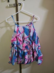 Sleevless Multicolour Top For Girls