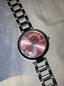 Gucci Pro Perfume &amp; titan Watch Set