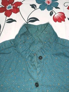 Patterned Green Button-Down Shirt