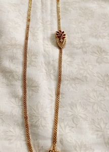 Micro Gold broad Chain with side locket