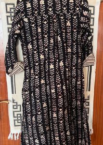 BlackPrinted  Kurta with gold embellishments