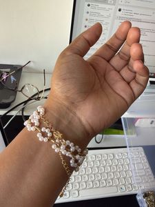 Unused Chic Pearl Flower Necklace