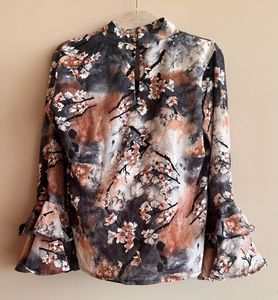 Classy Floral Top