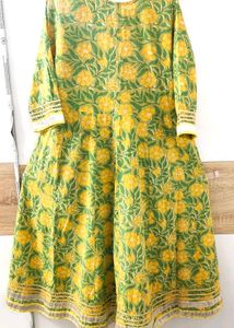 Gota Patti Elegant Kurta Set