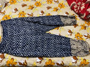 Floral Pant Very Stylish