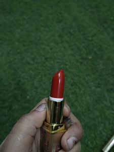 Lotus Lipstick