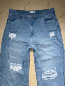 Distressed Wide Leg Jeans