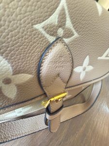 Louis Vuitton Crossbody Bag. free shipping