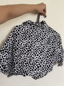 Forever 21 Animal Print Crop Loose T- Shirt