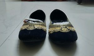 Black Gold Bellies Ballerinas Flats