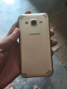 Samsung Smartphone J2