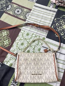 Michael Kors MK Signature Crossbody Bag