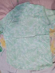 men's shirt with short sleeve